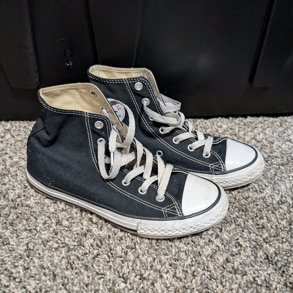 Black high top Converse